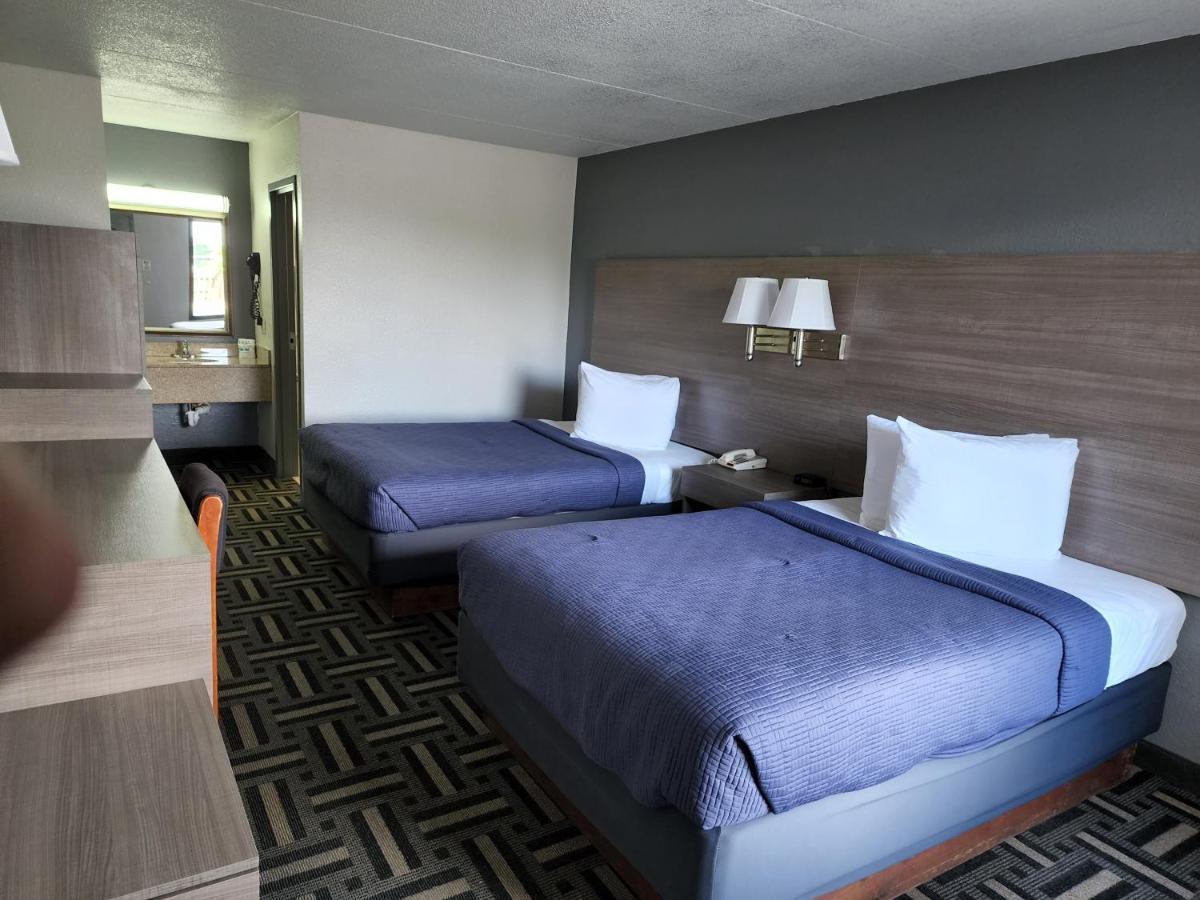 Drakes Creek Inn - Formerly The Relax Inn Hendersonville Buitenkant foto